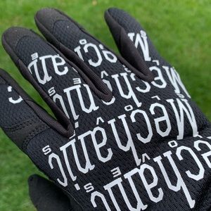 Large mechanic gloves